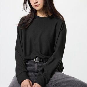 Uniqlo Soft Knitted Fleece T-Shirt | Long Sleeve